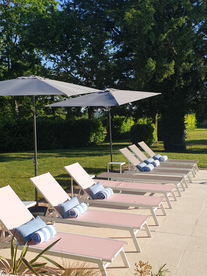 Domaine De Bourgville Monts-sur-Guesnes Eksteriør bilde