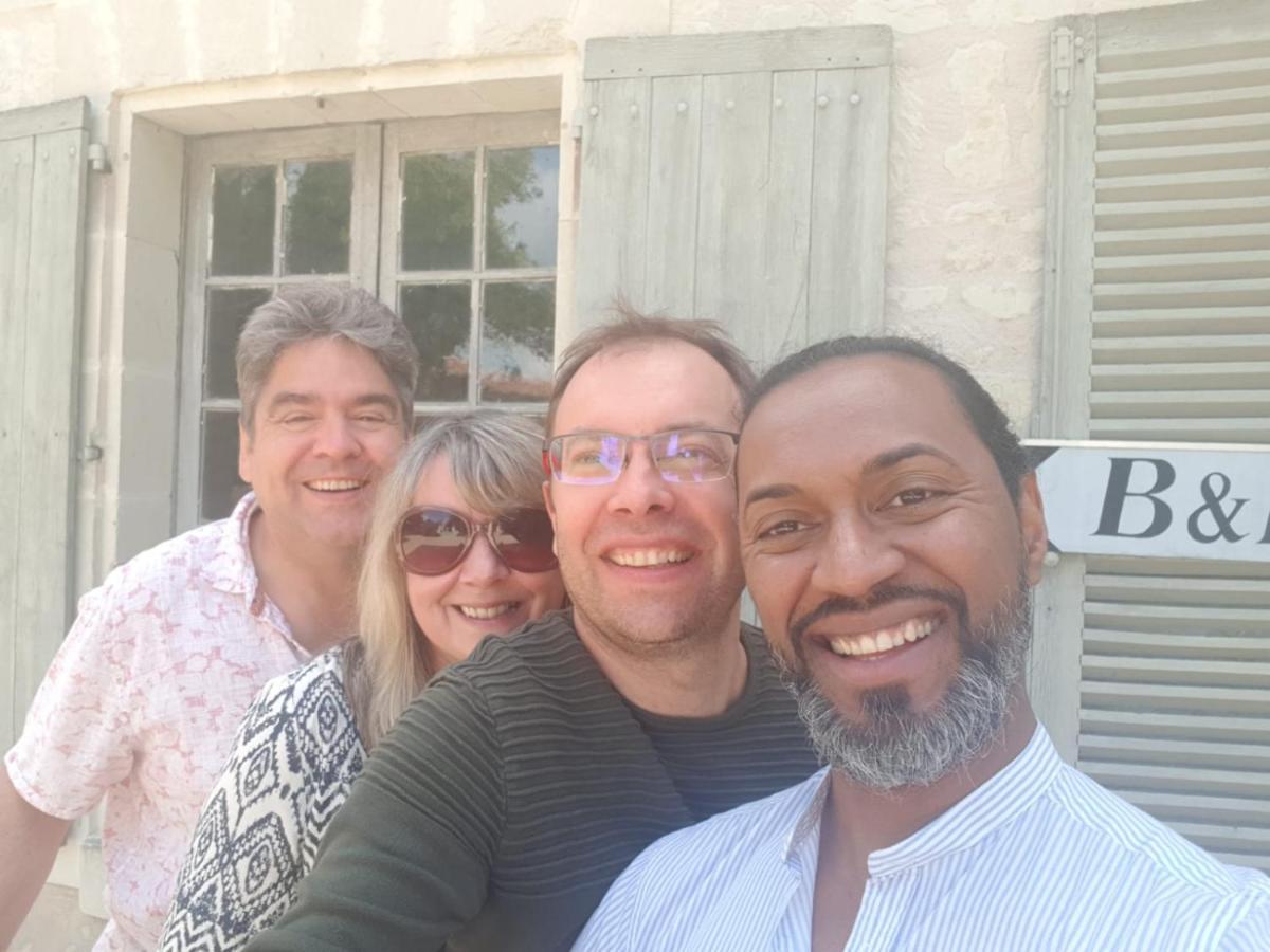 Domaine De Bourgville Monts-sur-Guesnes Eksteriør bilde